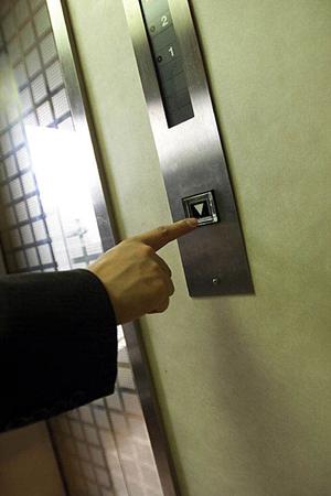 中古機械の購入に利用できるショップ